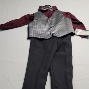 Andrew Fezza Burgundy and Gray Kids Matching Set